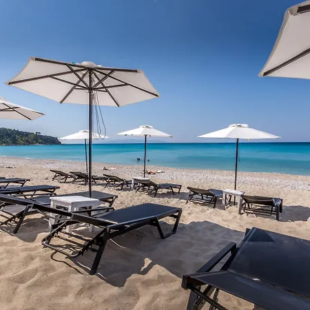 Barefoot Contessa Hotel