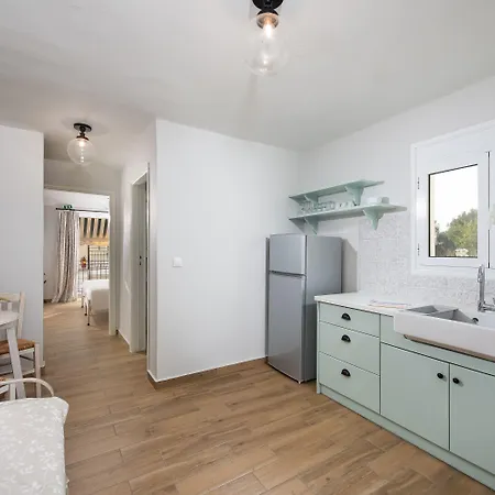 Hotel Barefoot Contessa 2*